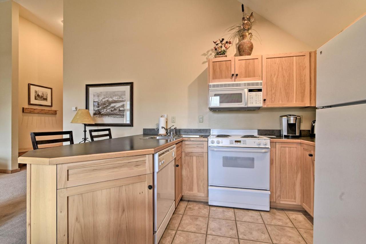 Keystone Ski Condo With Mtn View - Walk To Gondola! Exterior photo